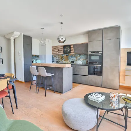 Maison Du Bonheur #haut De Gamme شقة